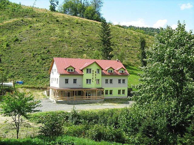 Hotel Bocy โอสชานิดซา ภายนอก รูปภาพ